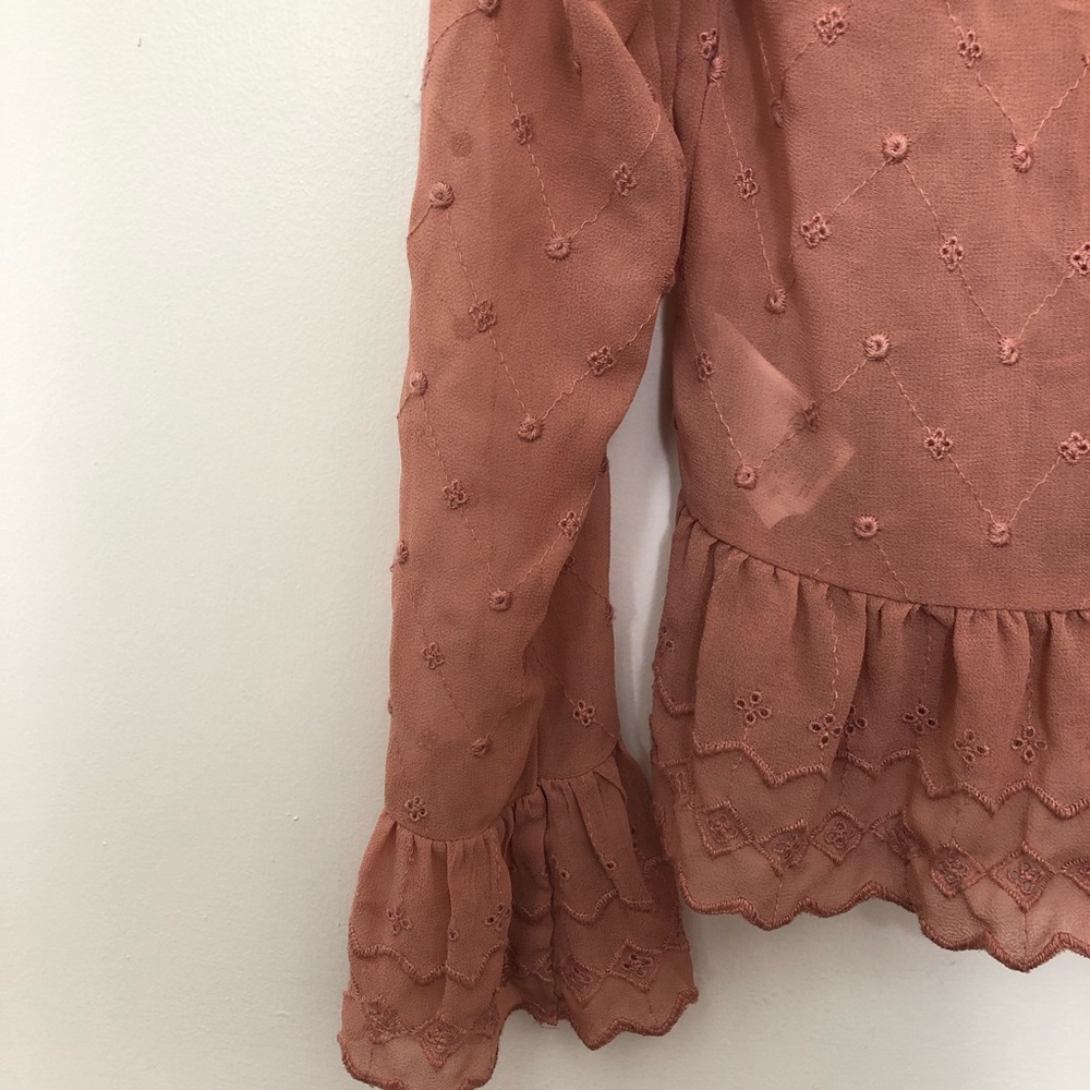 H&M blouse - Picture 8 of 8